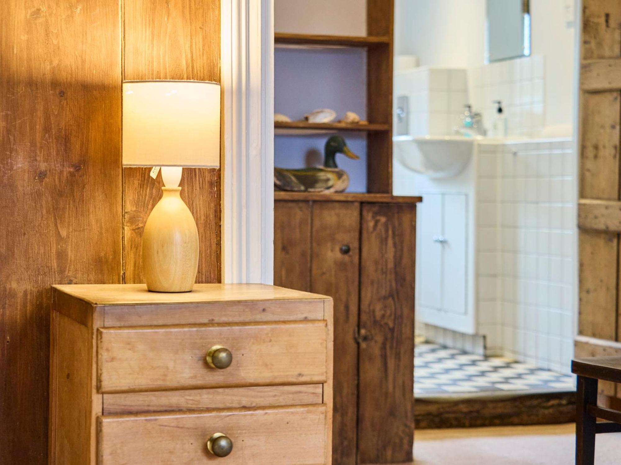 Host & Stay - The Bell House Wickhambreaux エクステリア 写真